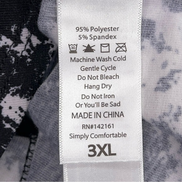 NEW XXXL LULAROE BLACK WHITE TANK TOP SLEEVELESS STRETCH ABSTRACT PRINT - Picture 14 of 14